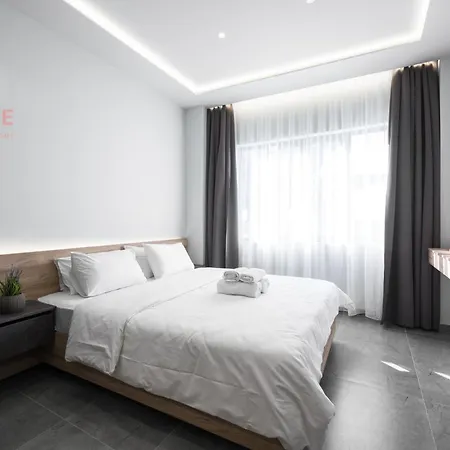 Pantheon, Nilie Hospitality Mgmt Apartment *