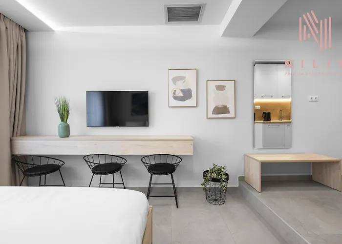 Pantheon, Nilie Hospitality Mgmt