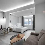 Pantheon, Nilie Hospitality Mgmt