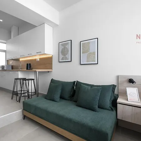 Pantheon, Nilie Hospitality Mgmt דירה *