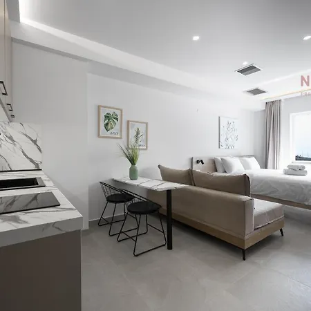 Pantheon, Nilie Hospitality Mgmt * סלוניקי