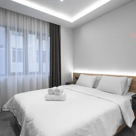 Pantheon, Nilie Hospitality Mgmt アパート