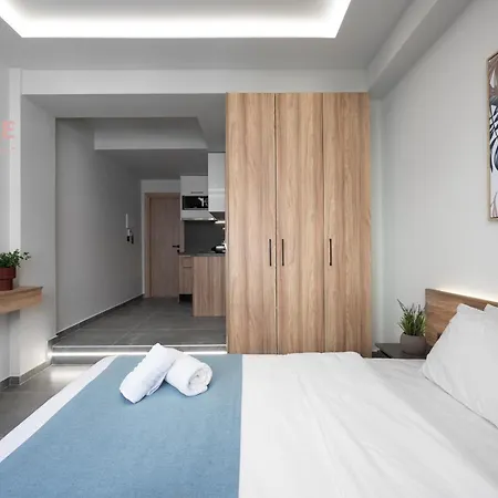 Pantheon, Nilie Hospitality Mgmt * סלוניקי