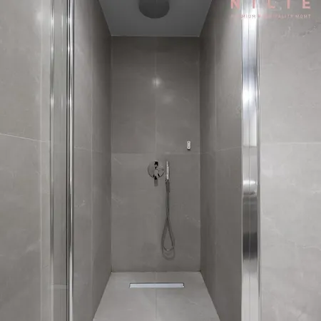Pantheon, Nilie Hospitality Mgmt