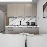 Pantheon, Nilie Hospitality Mgmt 塞萨洛尼基