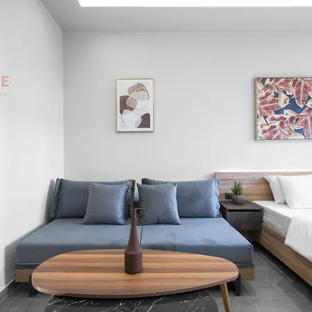 Pantheon, Nilie Hospitality Mgmt * 塞萨洛尼基